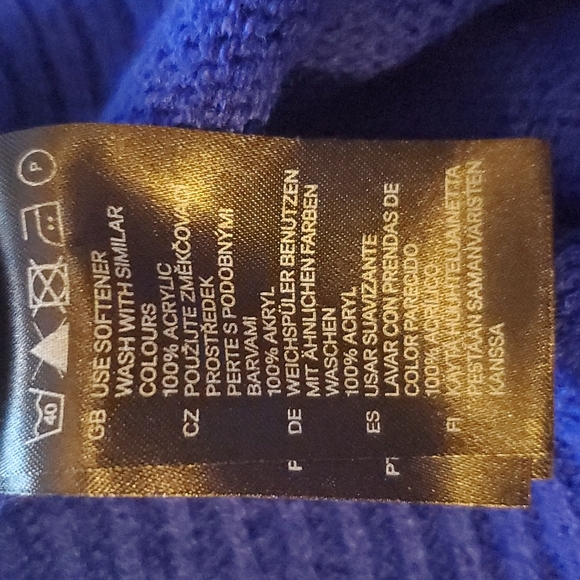 H&M Basic Women's Turtle Neck Top Sweater Blouse Royal Blue Size Medium - Picture 8 of 8